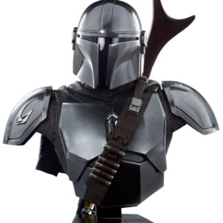 Din Djarin Star Wars The Mandalorian Life-Size Bust