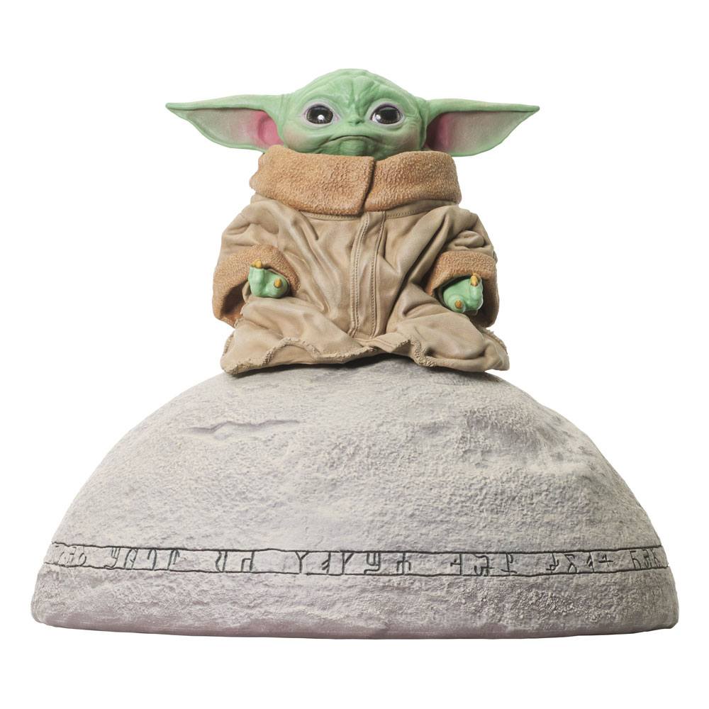 Grogu on Seeing Stone The Mandalorian Milestones 1/6 Staty